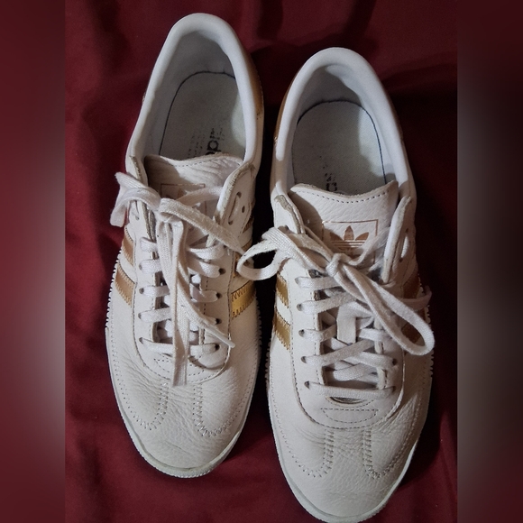 Adidas Samba Women's Shoes Size 9 - Picture 2 of 5